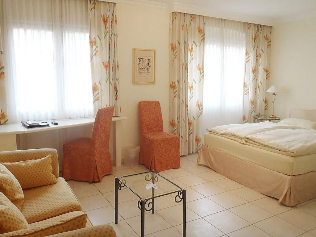 Al Porto Hotel Ascona Room photo